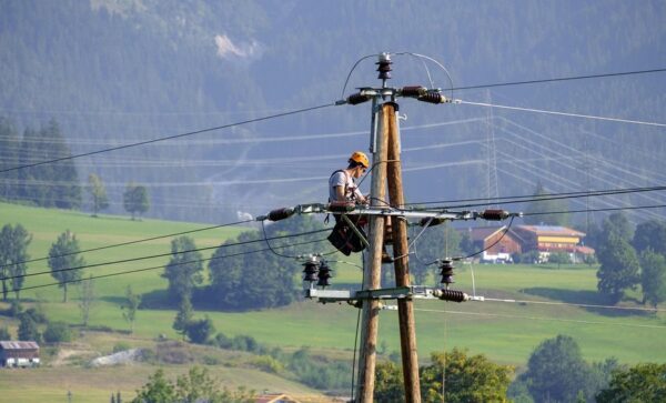 Jak zdobyć uprawnienia SEP w Stalowej Woli?